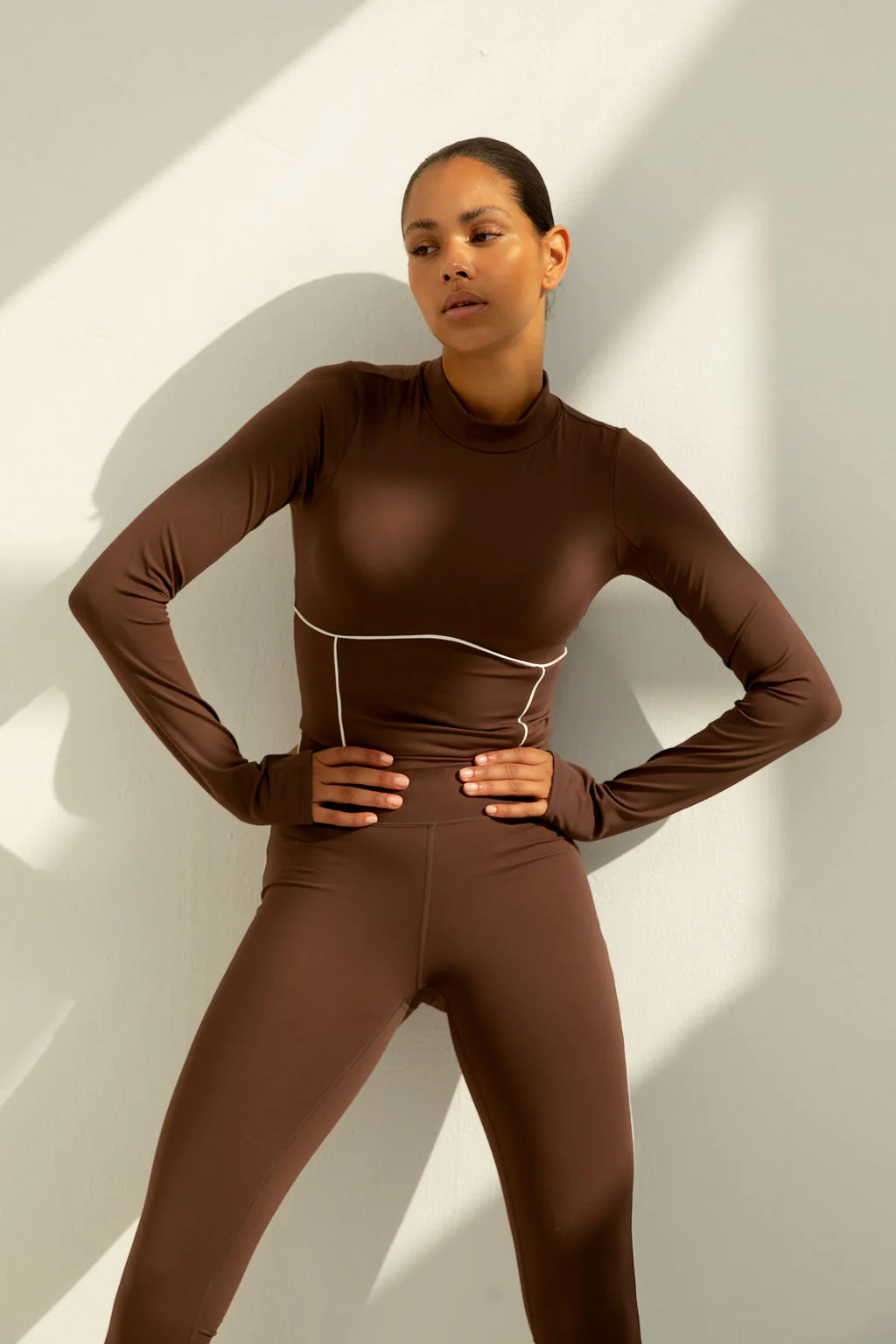 Demi Legging | Chocolate - Image 2